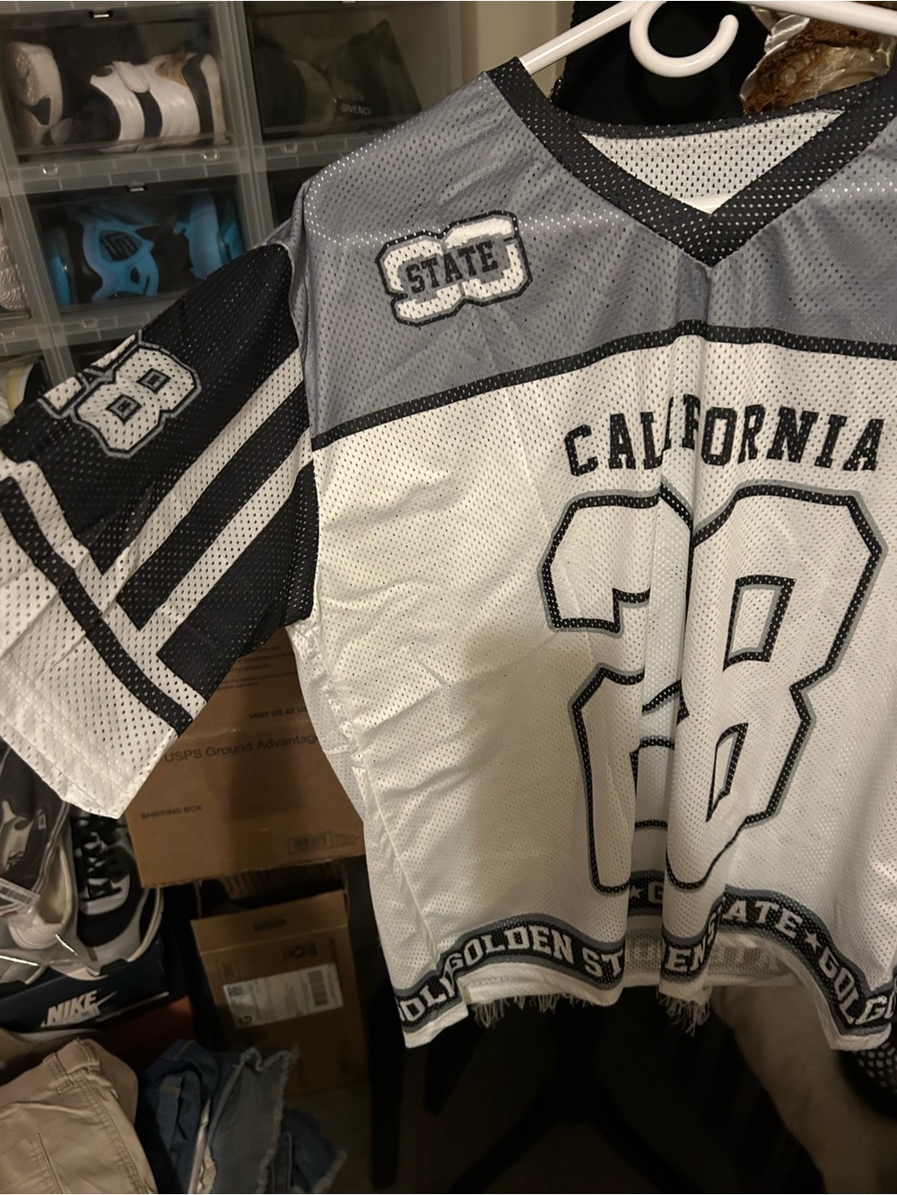 California 28 Mesh Jersey — Black & White, Gray